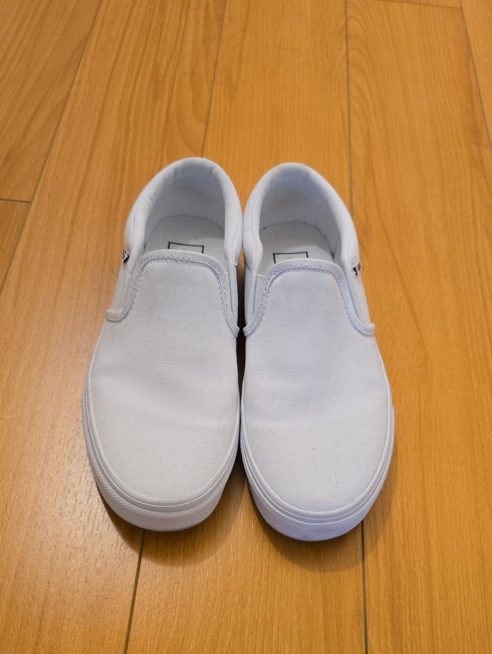 Vans White Slip-On Sneakers Juniors Size 5.5
